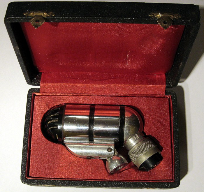 Mikrofon AKG Dyn 200 Nr.9173 v originální krabičce