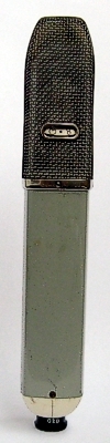 Mikrofon AMP 410 - zadní pohled