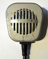 Mikrofon TESLA QN 618 15 - čelní pohled